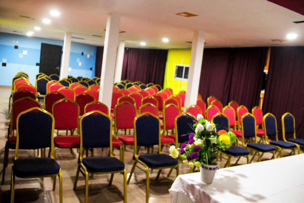 Residence Bethany Palace Abidżan Zewnętrze zdjęcie
